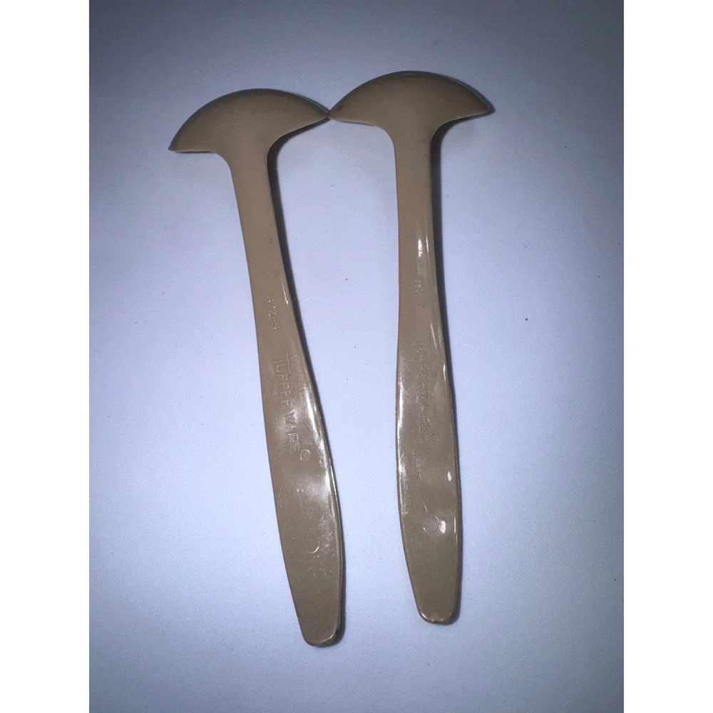 Vintage Tupperware Tan Gravy Sauce Ladles Set of 2 Harvest Gold 872-5 872-7